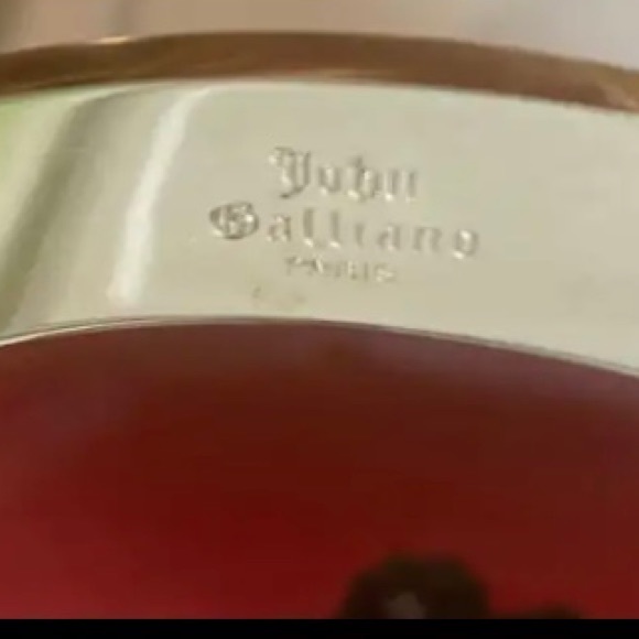 Vtg JOHN GALLIANO Unique Red with Black Lace “Lingerie” Vinyl Handbag - Picture 4 of 6